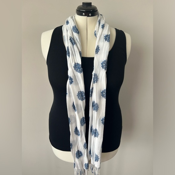 White with Blue Flowers Scarf - Picture 2 of 4